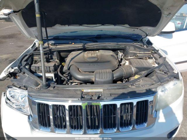 Jeep Grand Cherokee Laredo Image 7