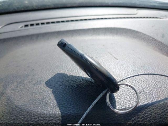 Jeep Grand Cherokee Laredo Image 14