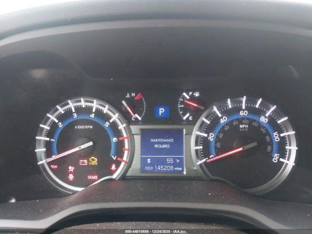 Toyota 4Runner Sr5 Image 5