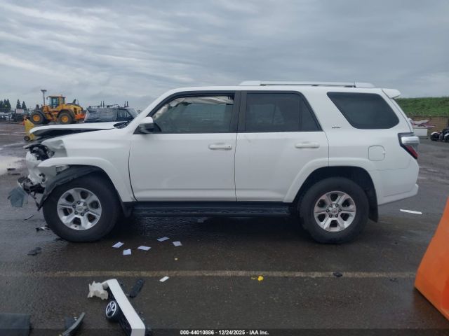 Toyota 4Runner Sr5 Image 15