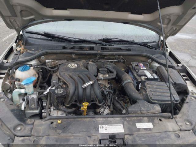 Volkswagen Jetta 2.0l S Image 9