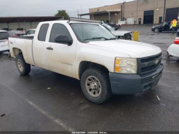  Salvage Chevrolet Silverado 1500
