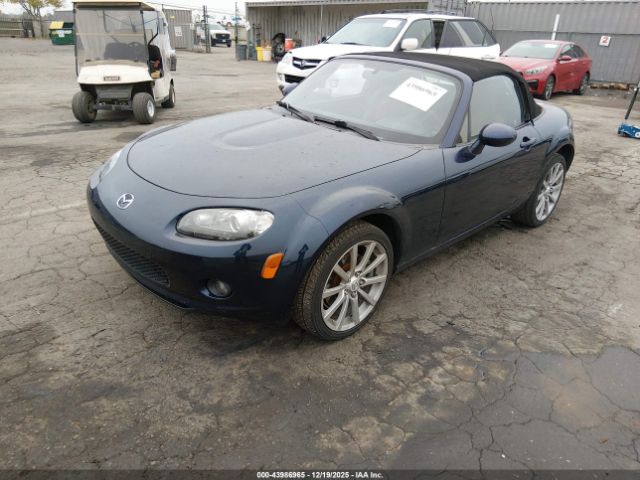 Mazda Mx-5 Grand Touring Image 3