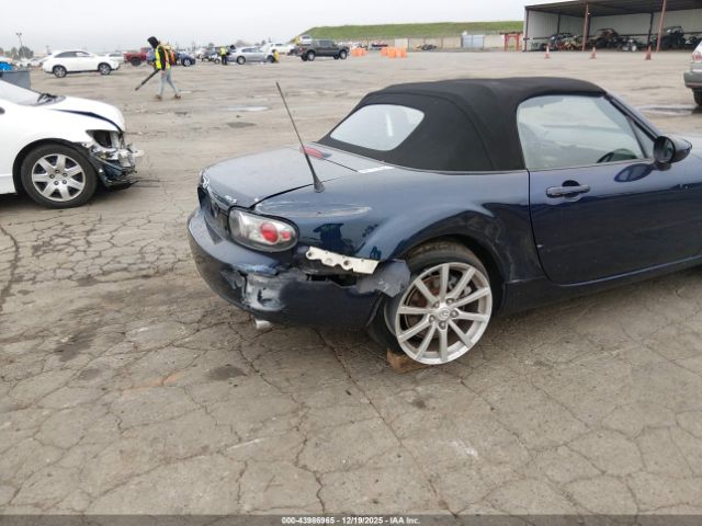 Mazda Mx-5 Grand Touring Image 4