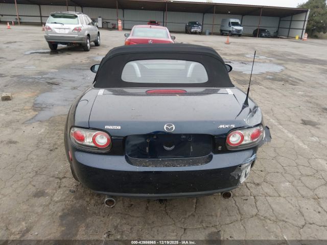 Mazda Mx-5 Grand Touring Image 16