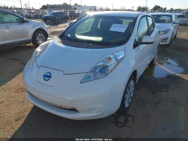 Nissan LEAF S Image 2