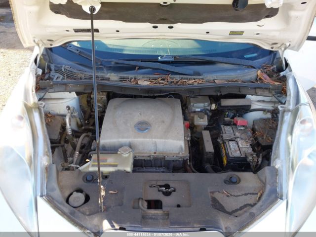 Nissan LEAF S Image 12