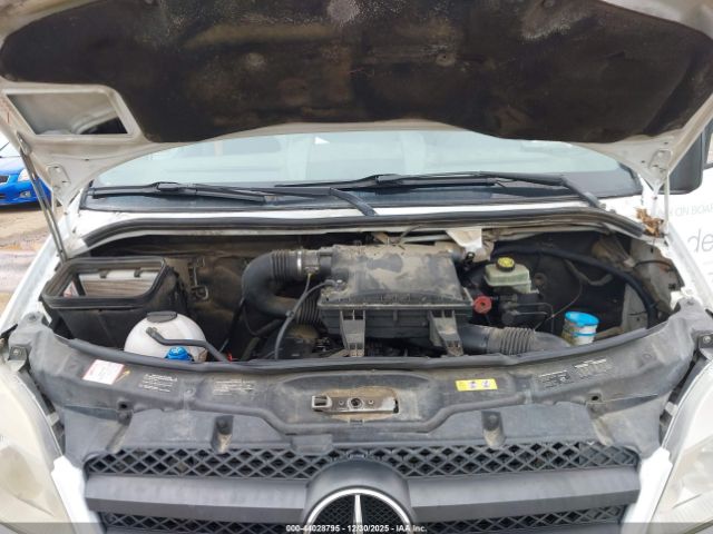 Mercedes-Benz Sprinter 2500 High Roof Image 11