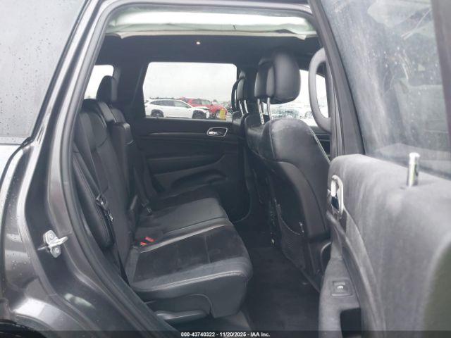 Jeep Grand Cherokee Altitude 4x4 Image 5