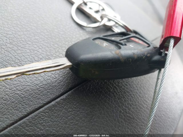 Jeep Commander Sport Image 11