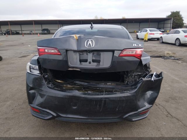 Acura ILX Image 13