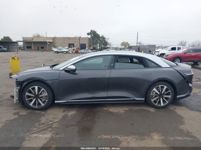 Lucid Air Grand Touring Image 12